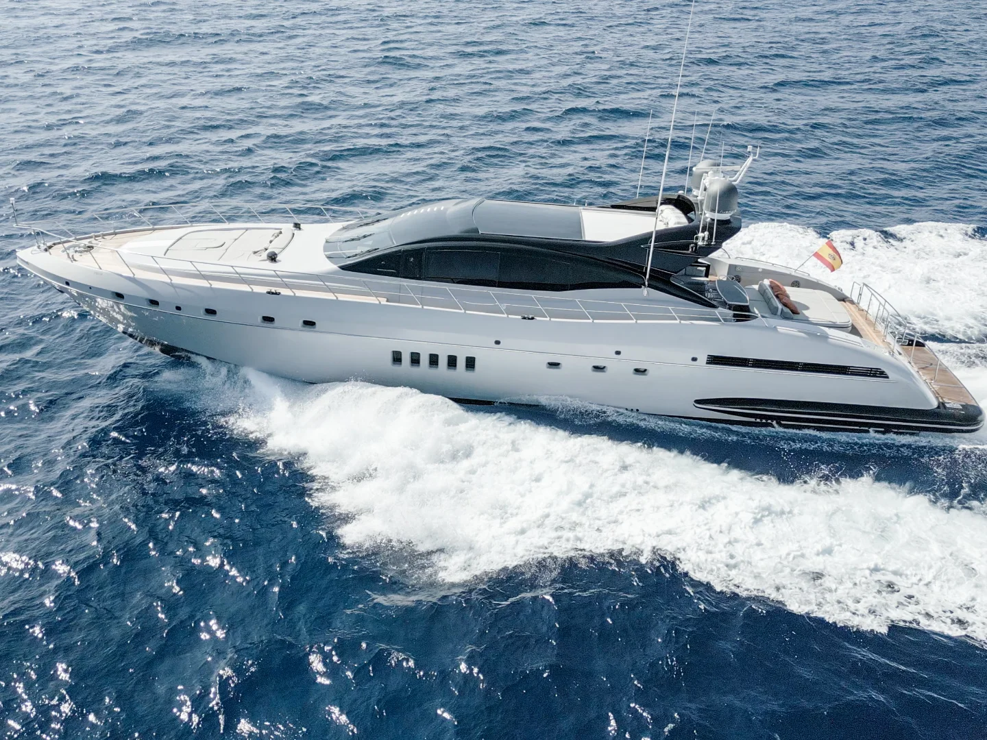 FIVE STARS | Mangusta 92 - Photo 7