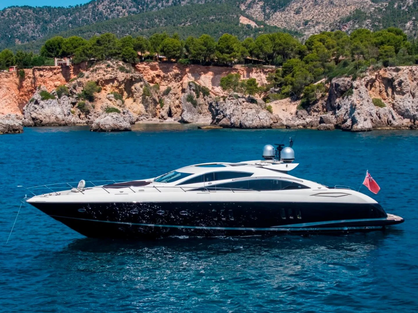 FROGGY | Sunseeker Predator 82 - Photo 4