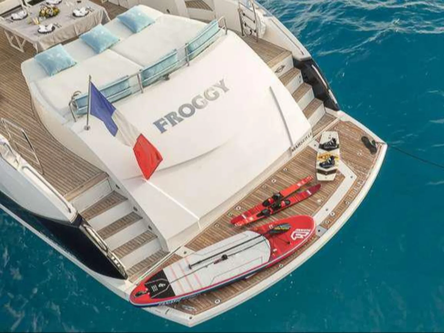 FROGGY | Sunseeker Predator 82 - Photo 9