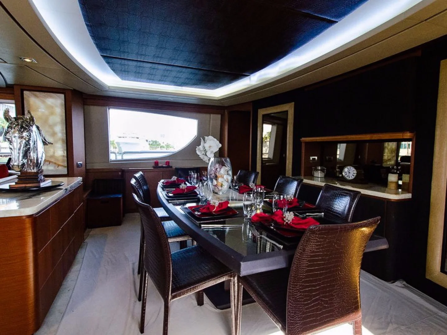 BABIECA | Azimut 105 - Photo 14