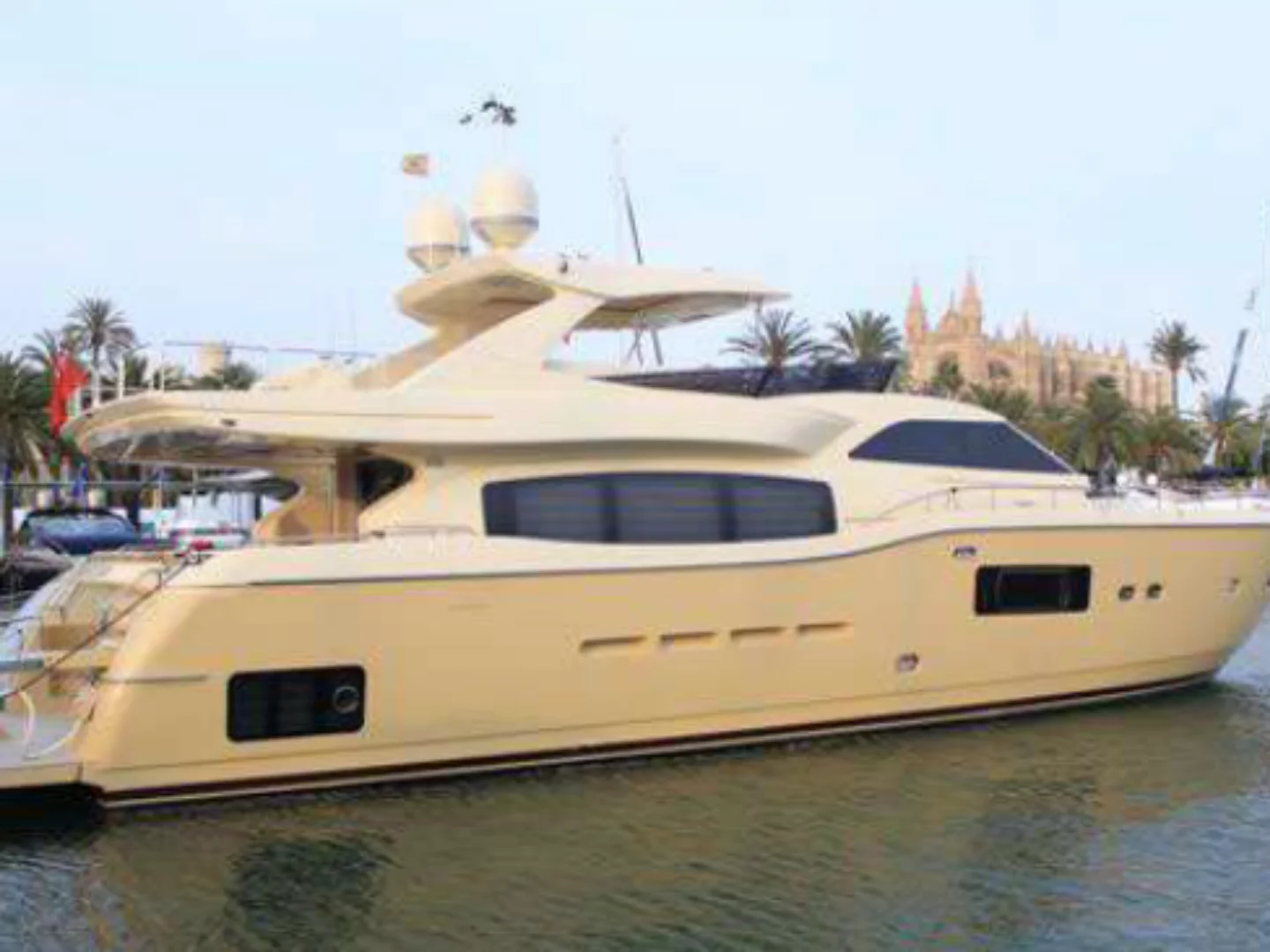 Ferretti 840 Altura Fly 2010 for sale - Photo 2