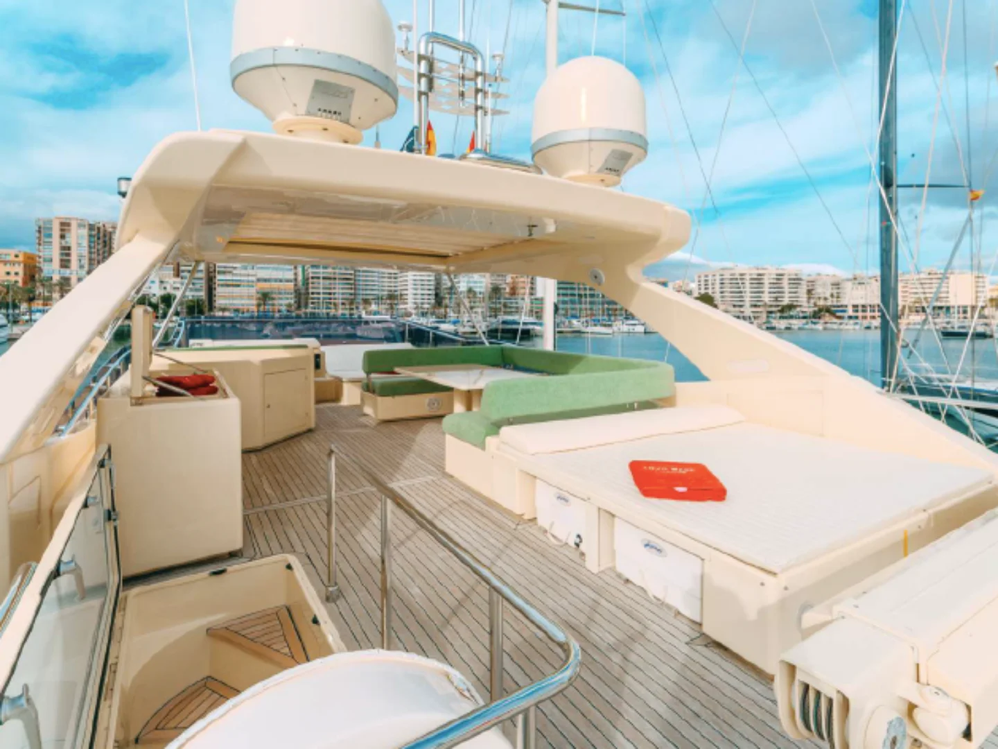 Ferretti 840 Altura Fly 2010 for sale - Photo 7