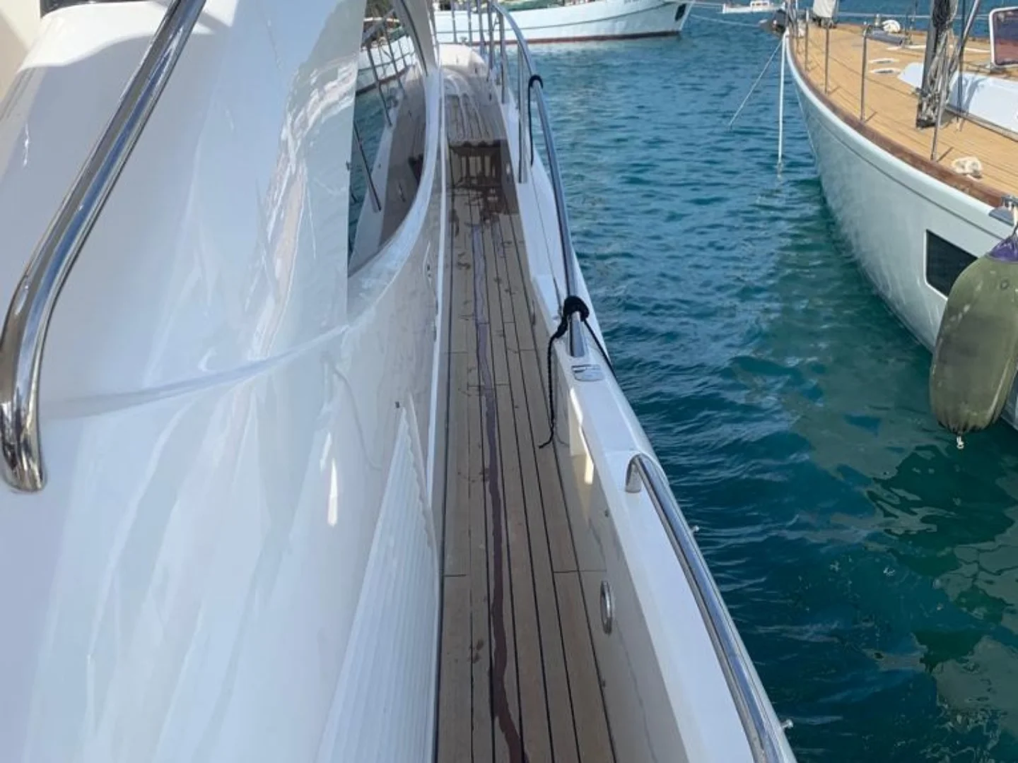 Sunseeker Manhattan 74 2003 for sale - Photo 32
