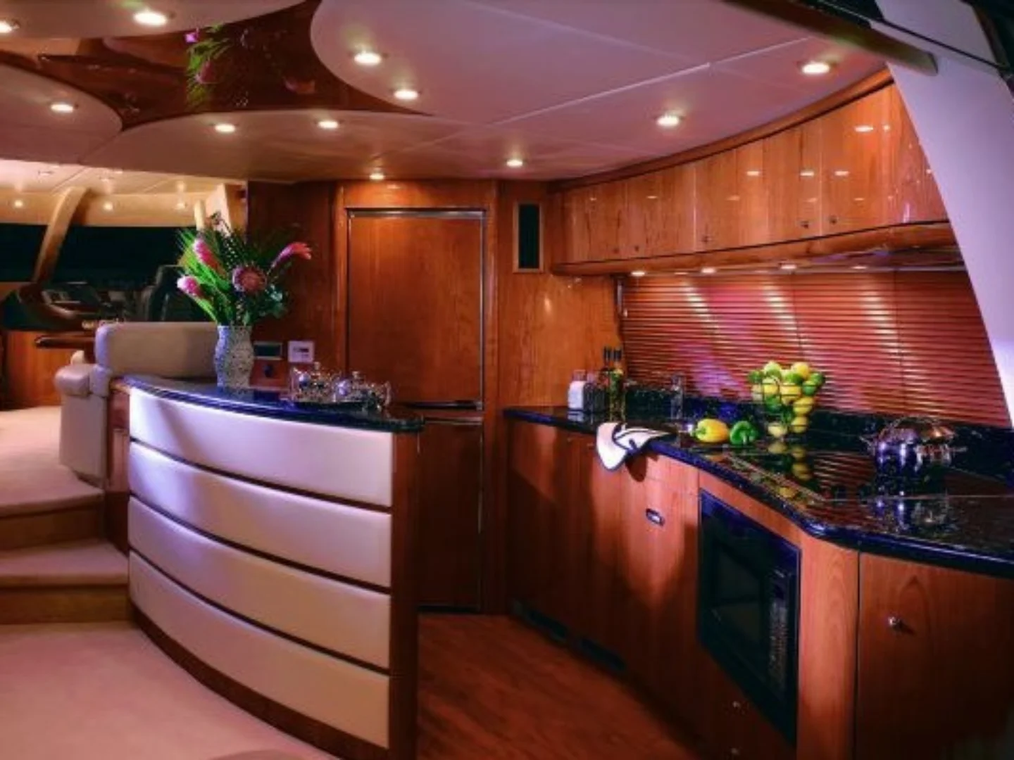 Sunseeker Manhattan 74 2003 for sale - Photo 7