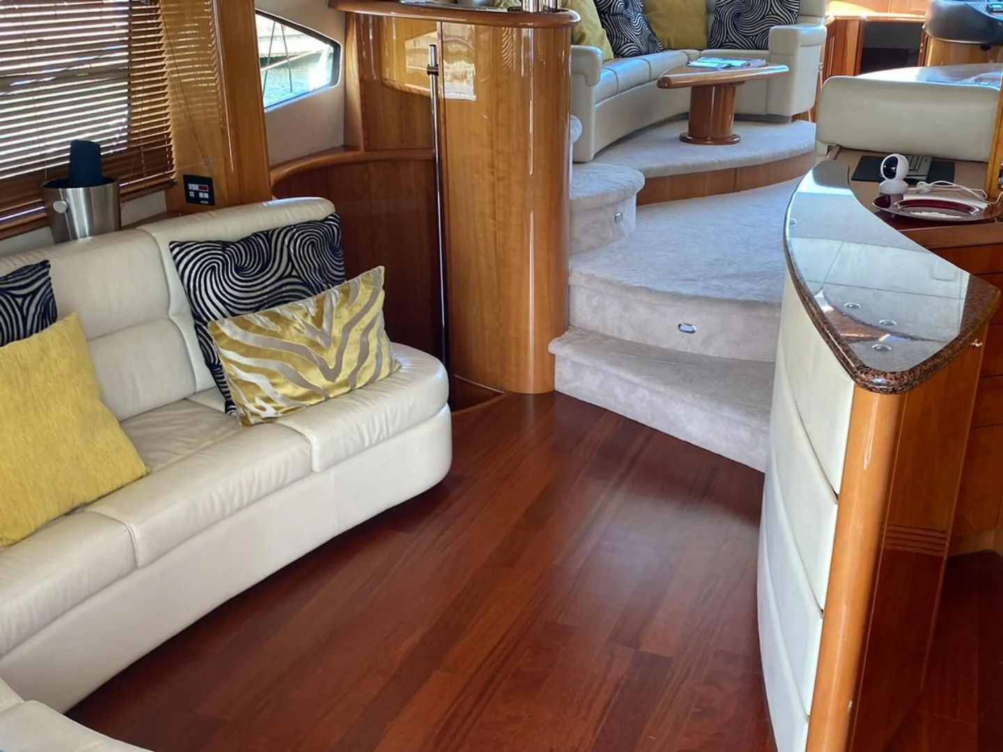 Sunseeker Manhattan 74 2003 for sale - Photo 50