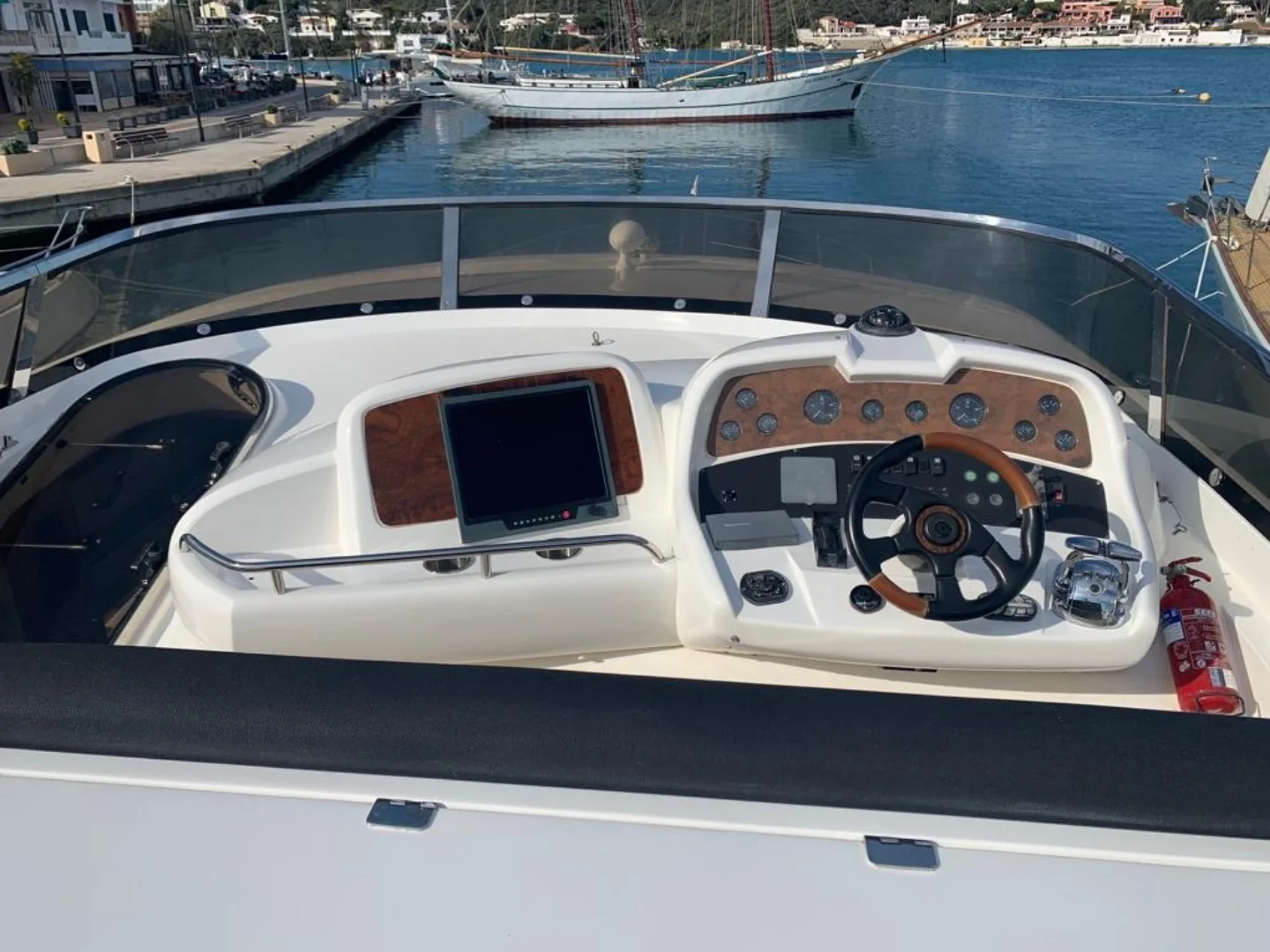 Sunseeker Manhattan 74 2003 for sale - Photo 23