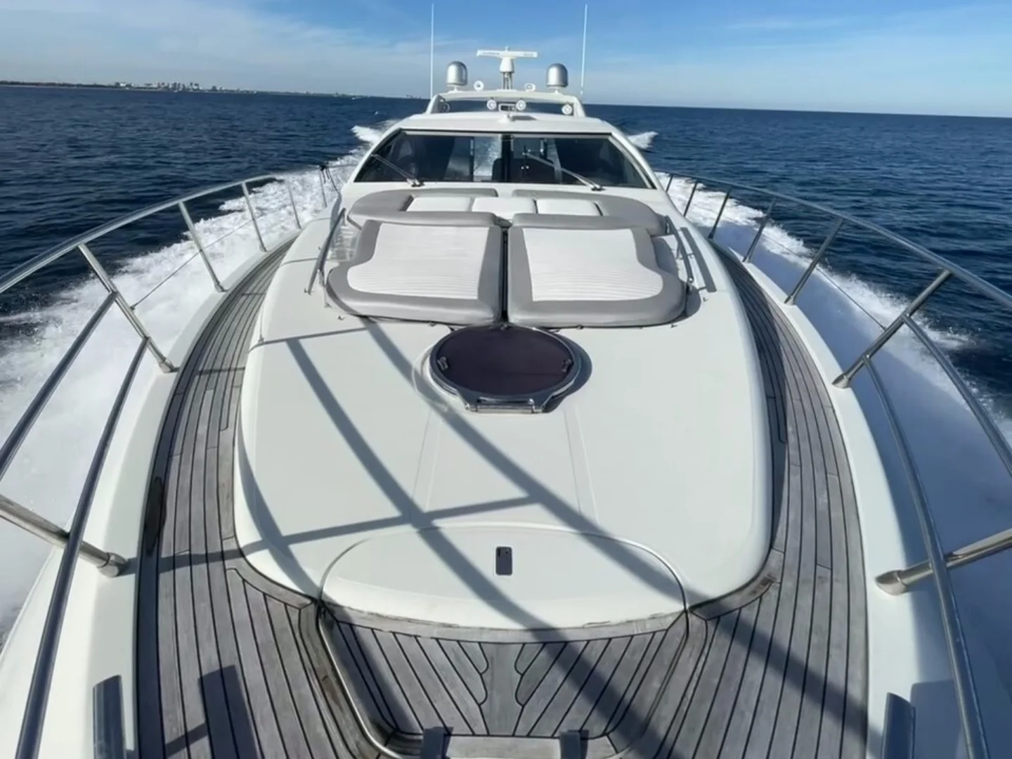 LIFE IS GREAT | Azimut 62S - Photo 17