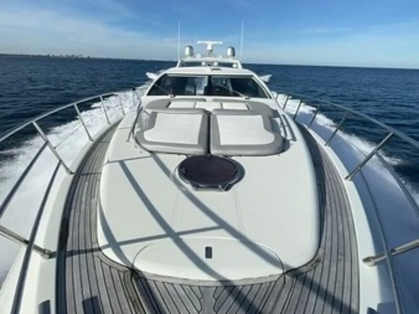 LIFE IS GREAT | Azimut 62S - Photo 16