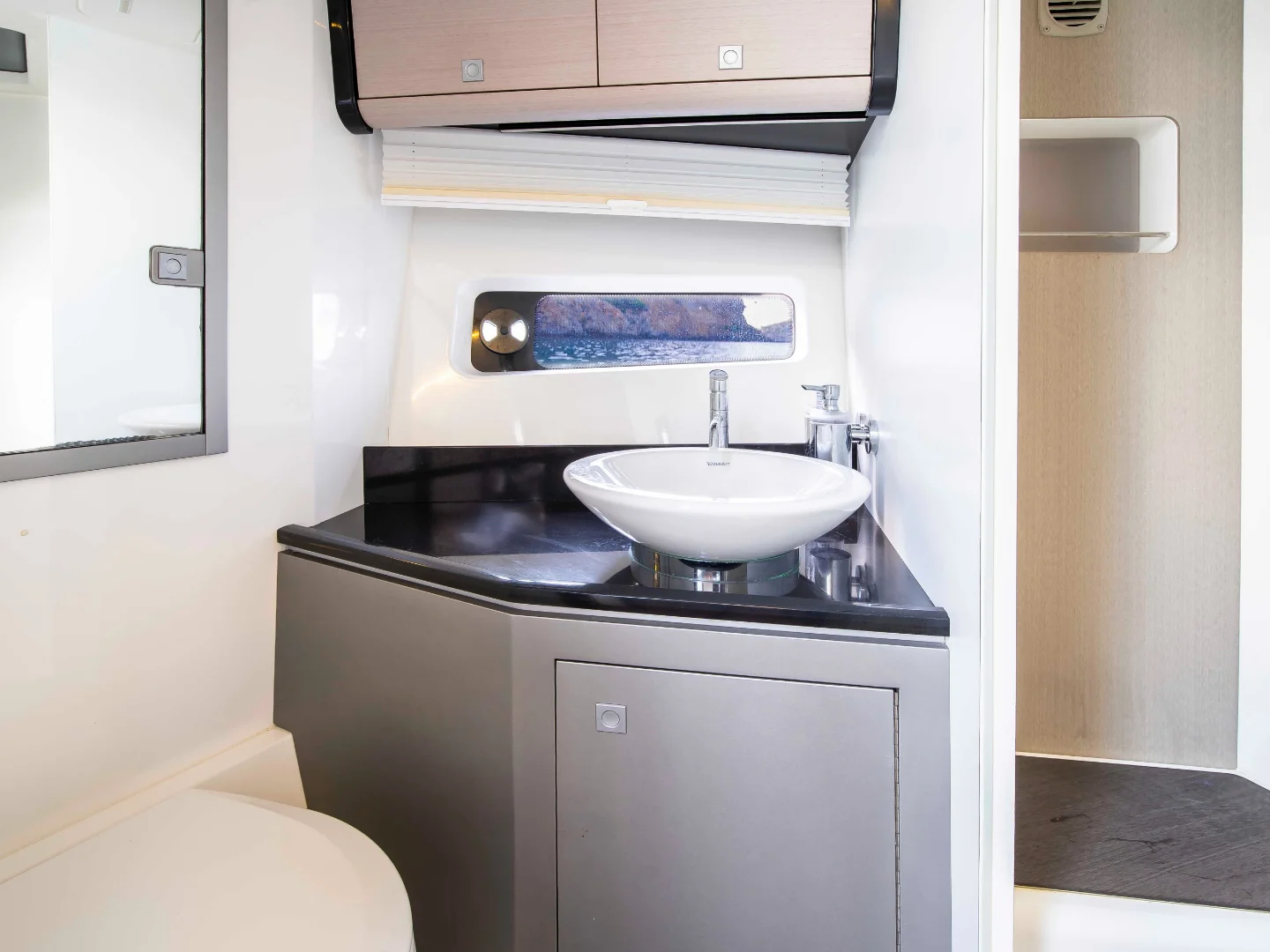 Windy 39 Camira 2018 for Sale  - Photo 10