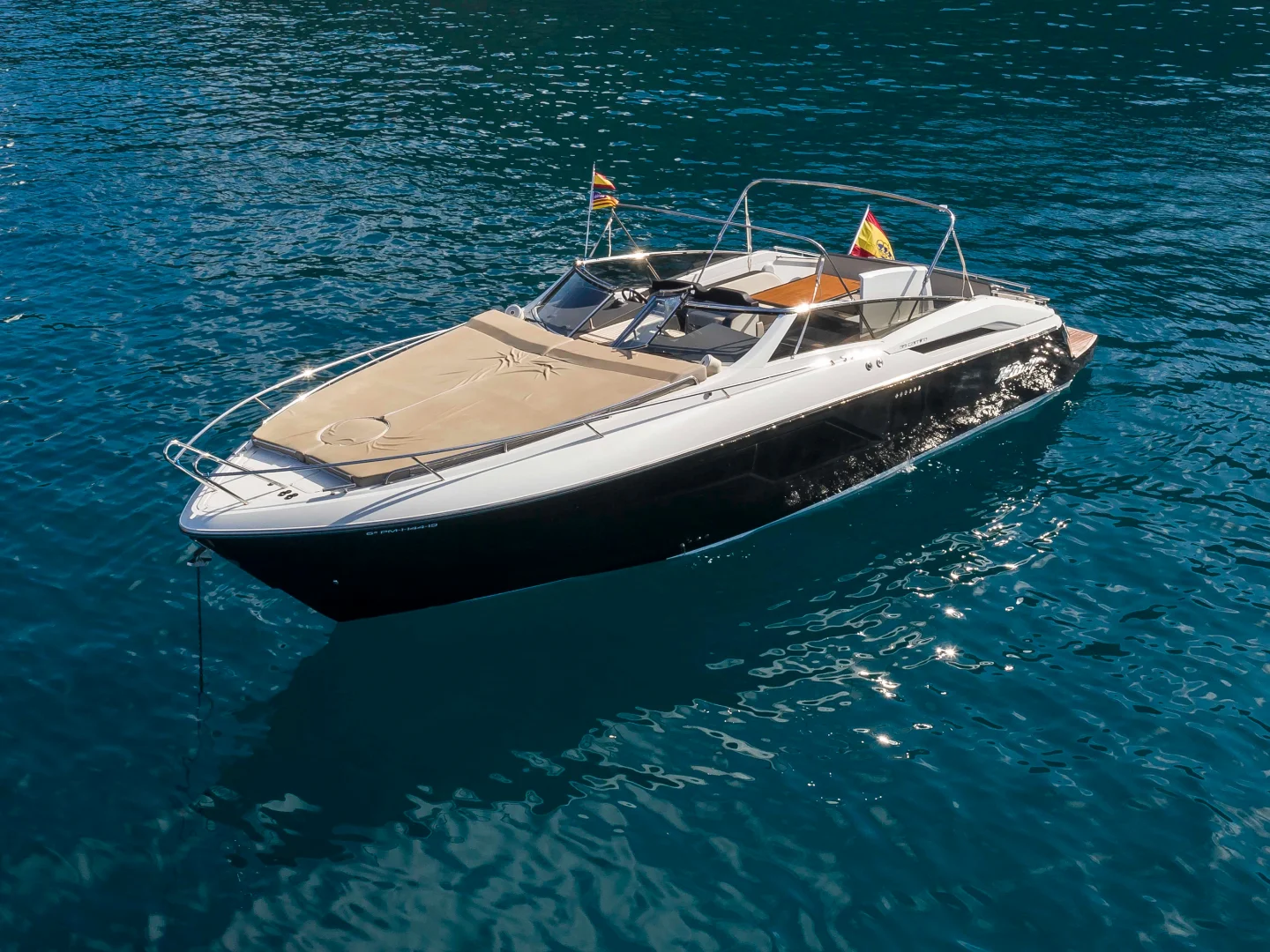 Windy 39 Camira 2018 for Sale  - Photo 2