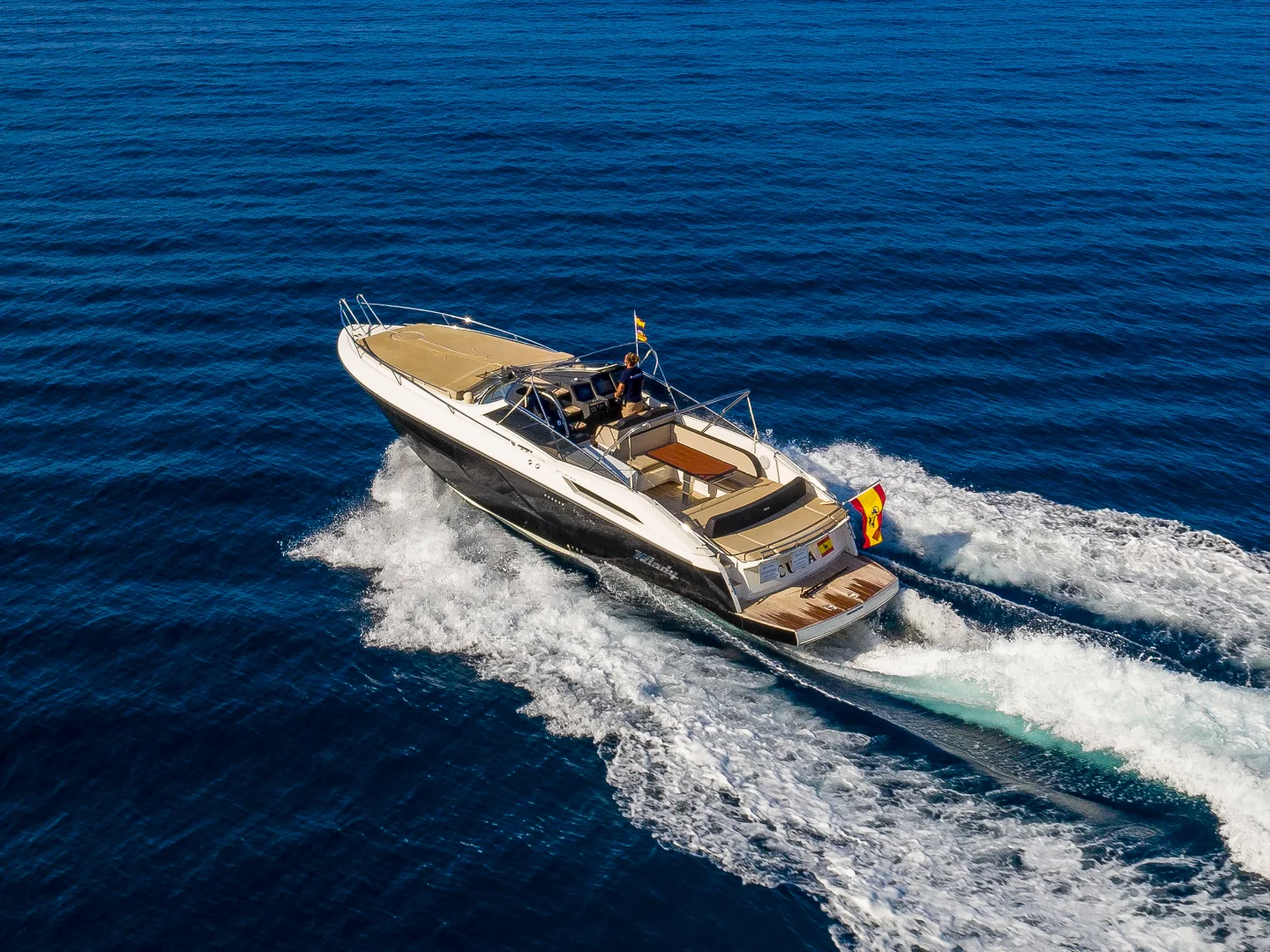 Windy 39 Camira 2018 for Sale  - Photo 16