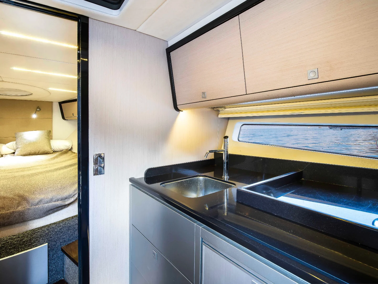 Windy 39 Camira 2018 for Sale  - Photo 6