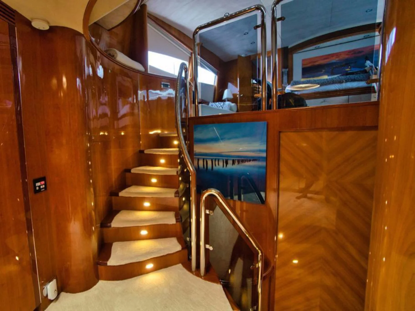 YCM105 | Sunseeker 105 - Photo 43