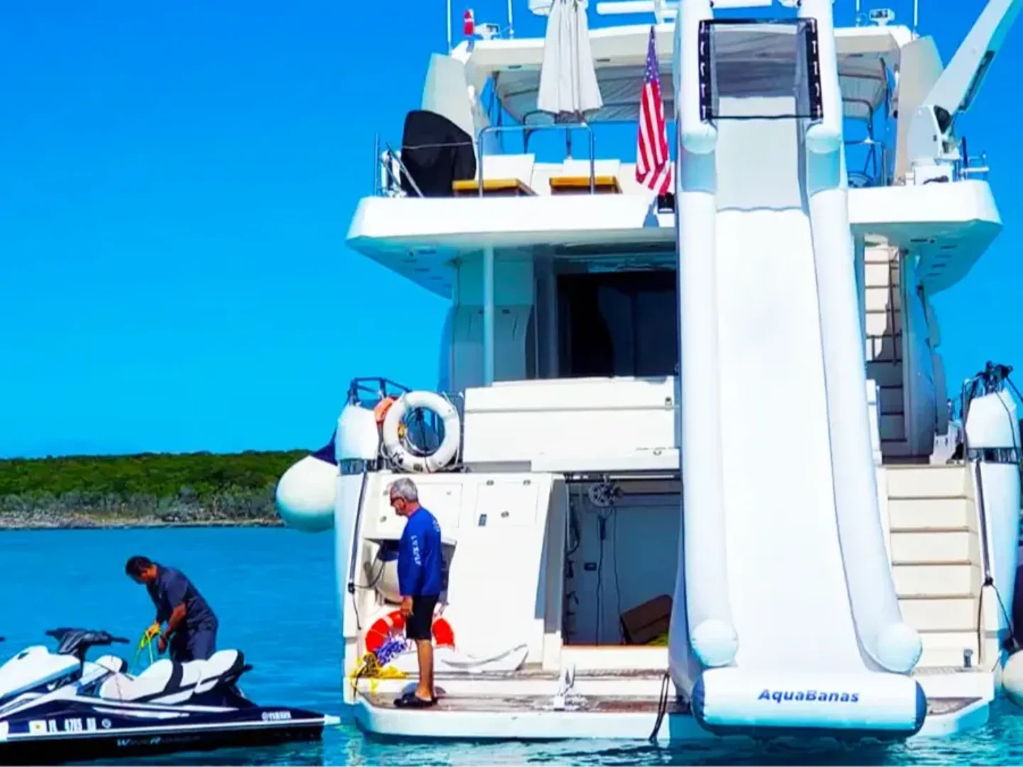 YCM105 | Sunseeker 105 - Photo 10
