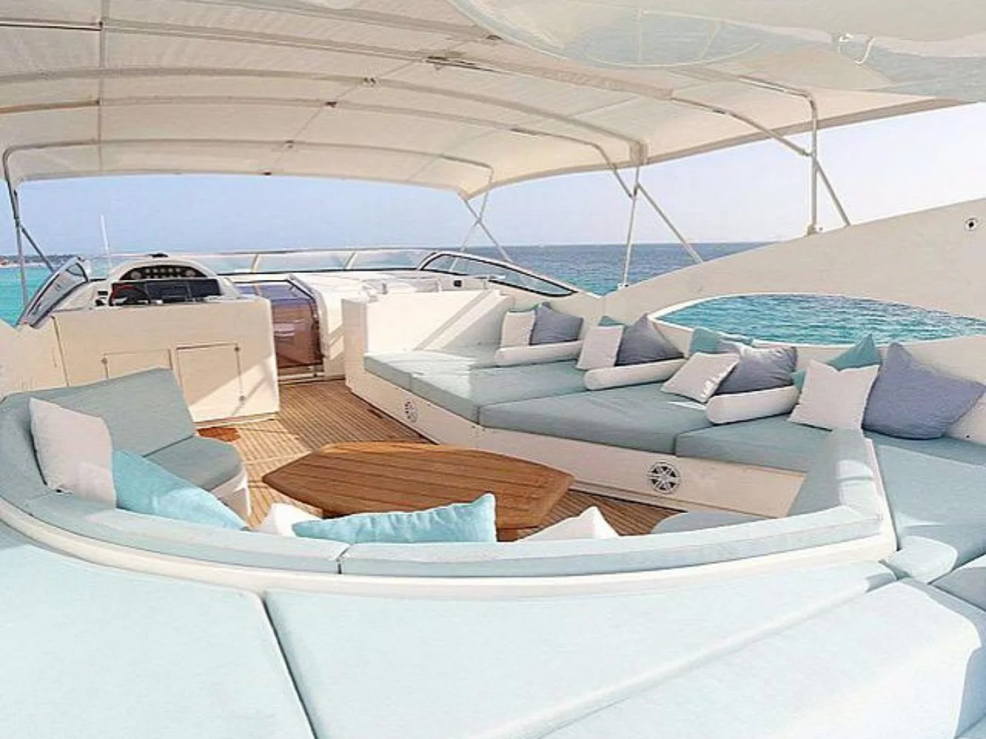 YCM105 | Sunseeker 105 - Photo 12