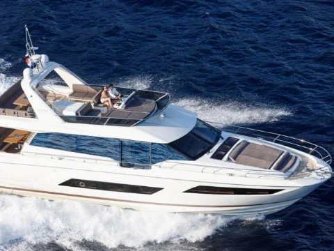 Prestige 68 luxury yacht charter Hollywood