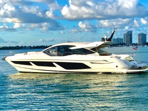 MY Strategic Dreams | Sunseeker 74 | Luxury Yacht Charter Bahamas