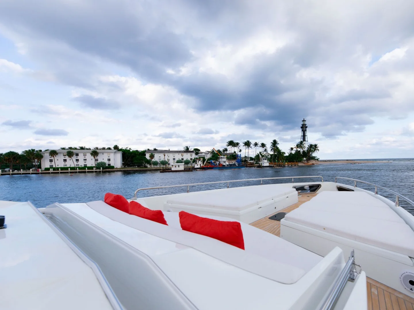 ADONIS | Numarine 80 - Photo 32