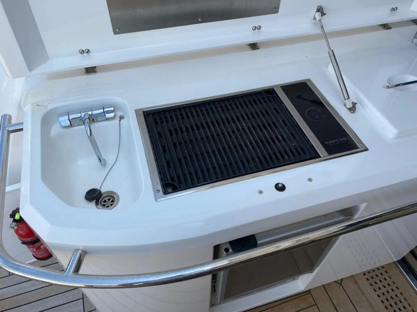 Sunseeker Predator 64 2011/2019 for Sale - Photo 16