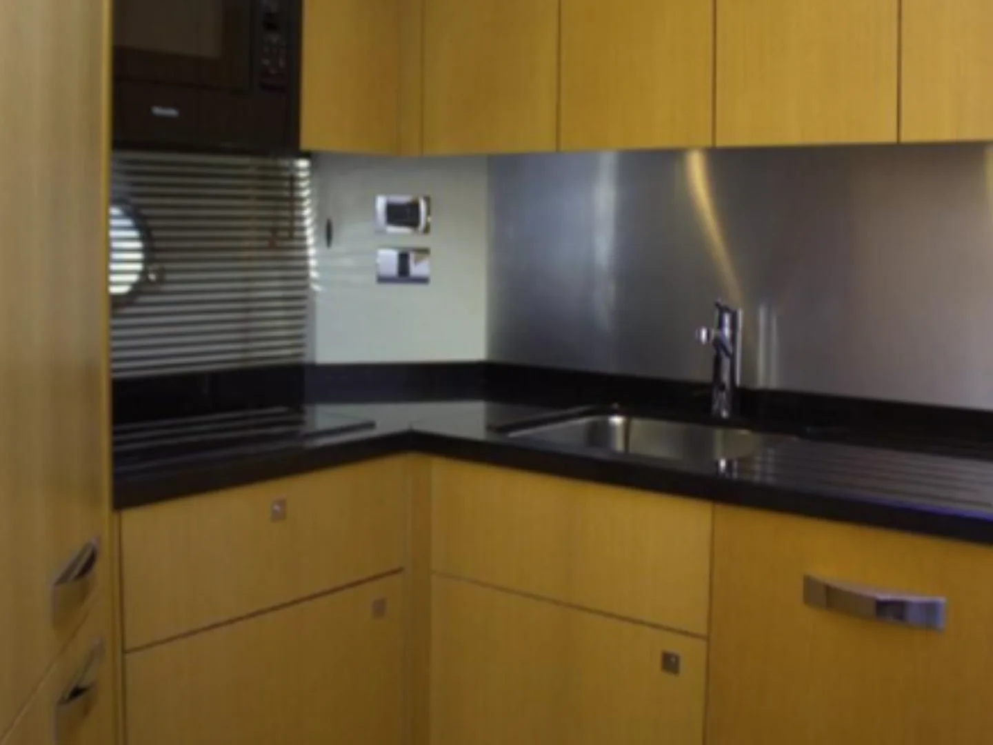 Sunseeker Predator 64 2011/2019 for Sale - Photo 29