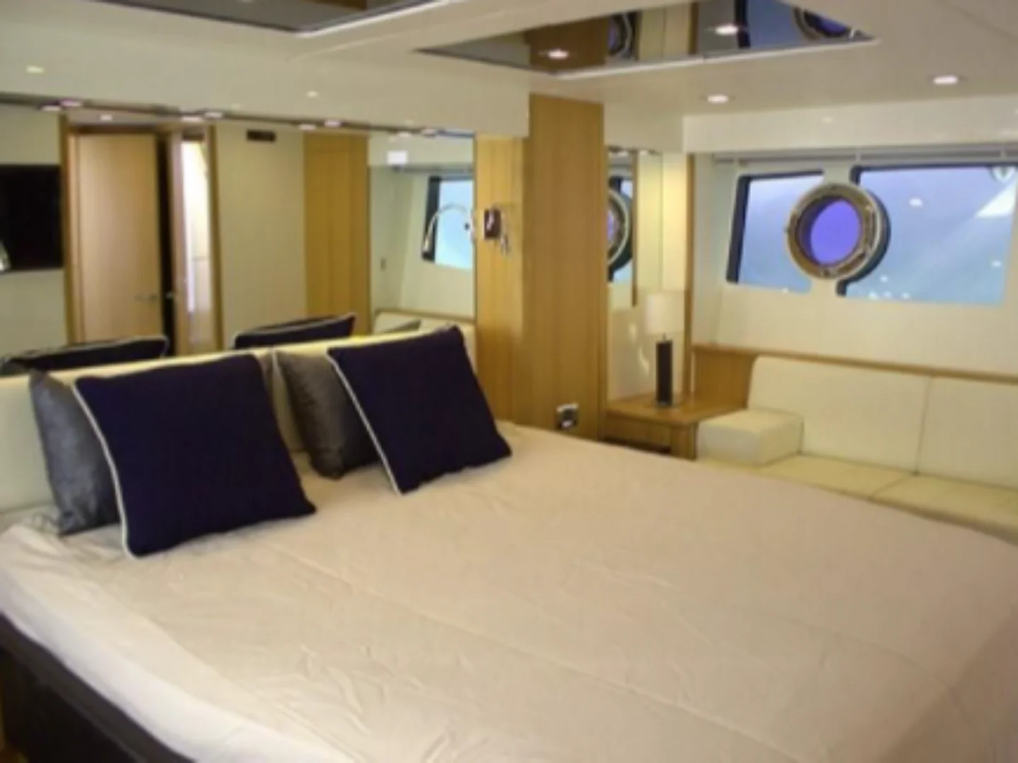 Sunseeker Predator 64 2011/2019 for Sale - Photo 13