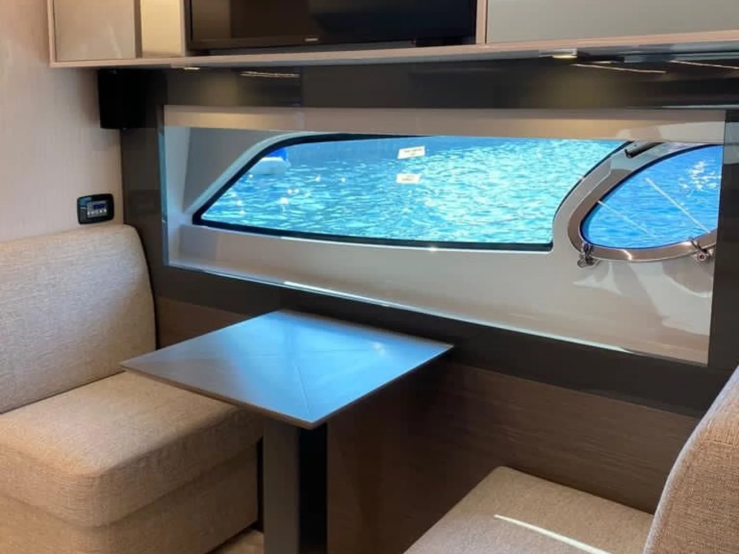 Pershing 5X 2021 For Sales - Photo 10