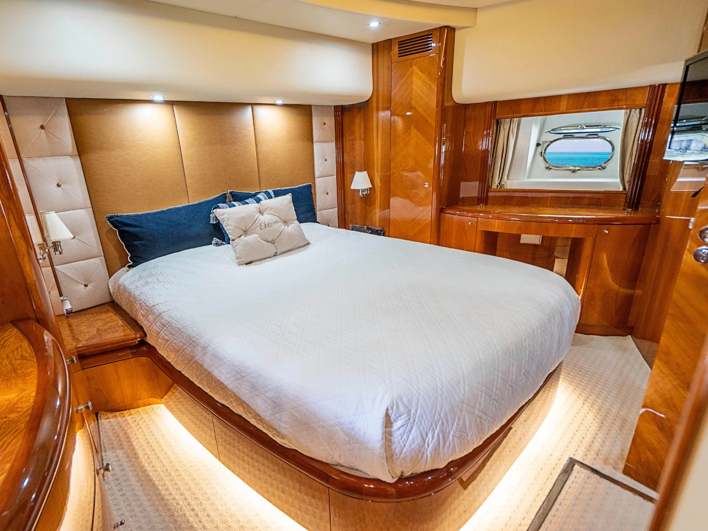 ELIZEE | Azimut 85 - Photo 49