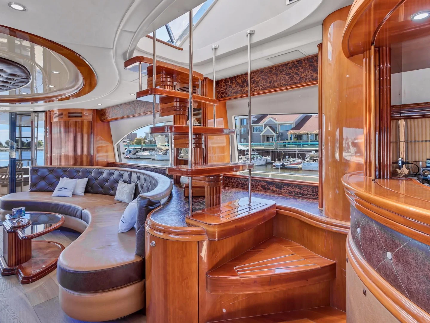 ELIZEE | Azimut 85 - Photo 21