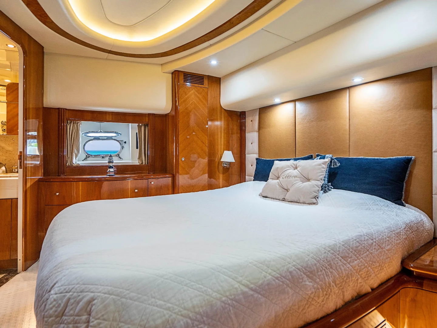 ELIZEE | Azimut 85 - Photo 50