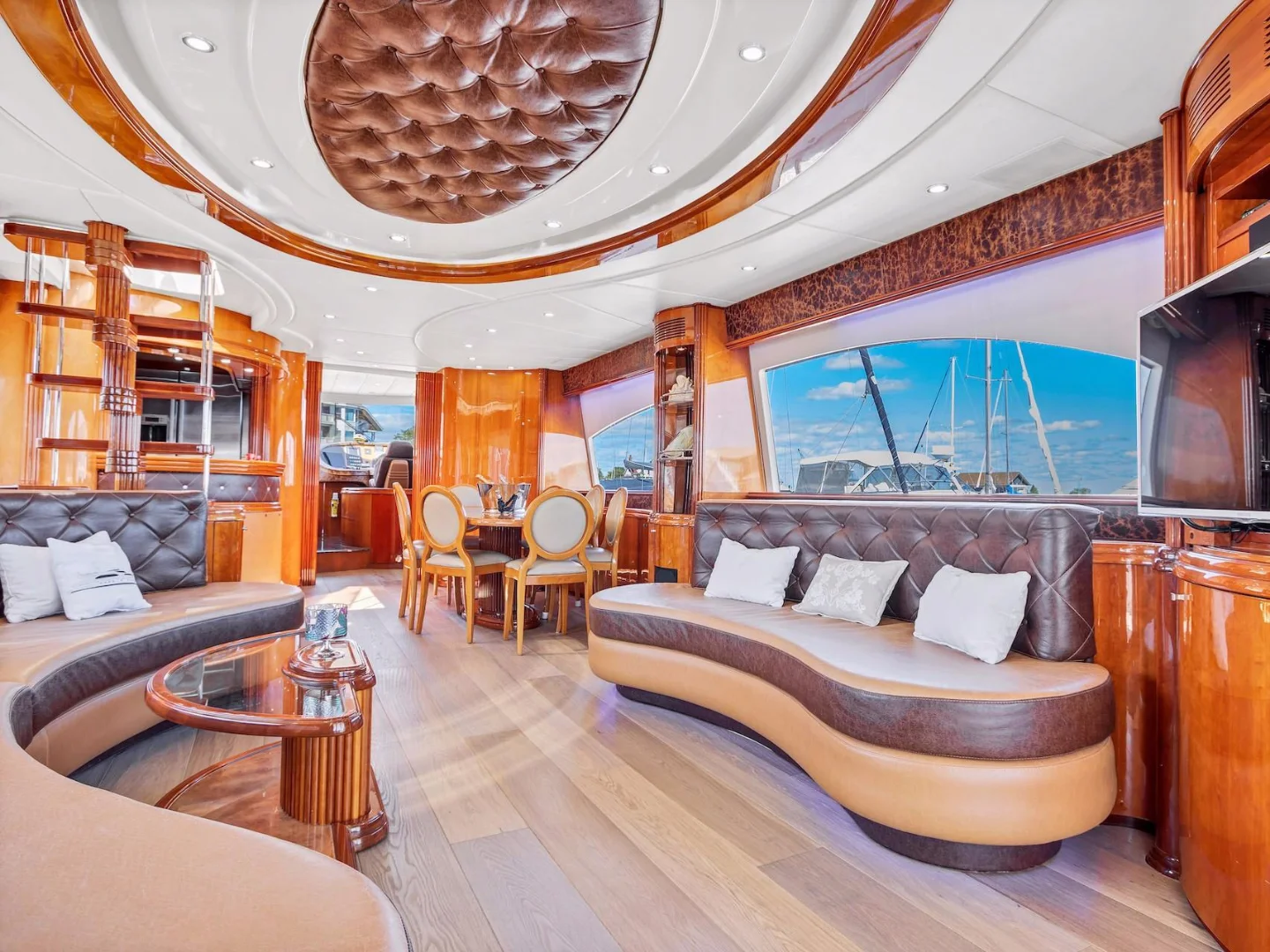 ELIZEE | Azimut 85 - Photo 85