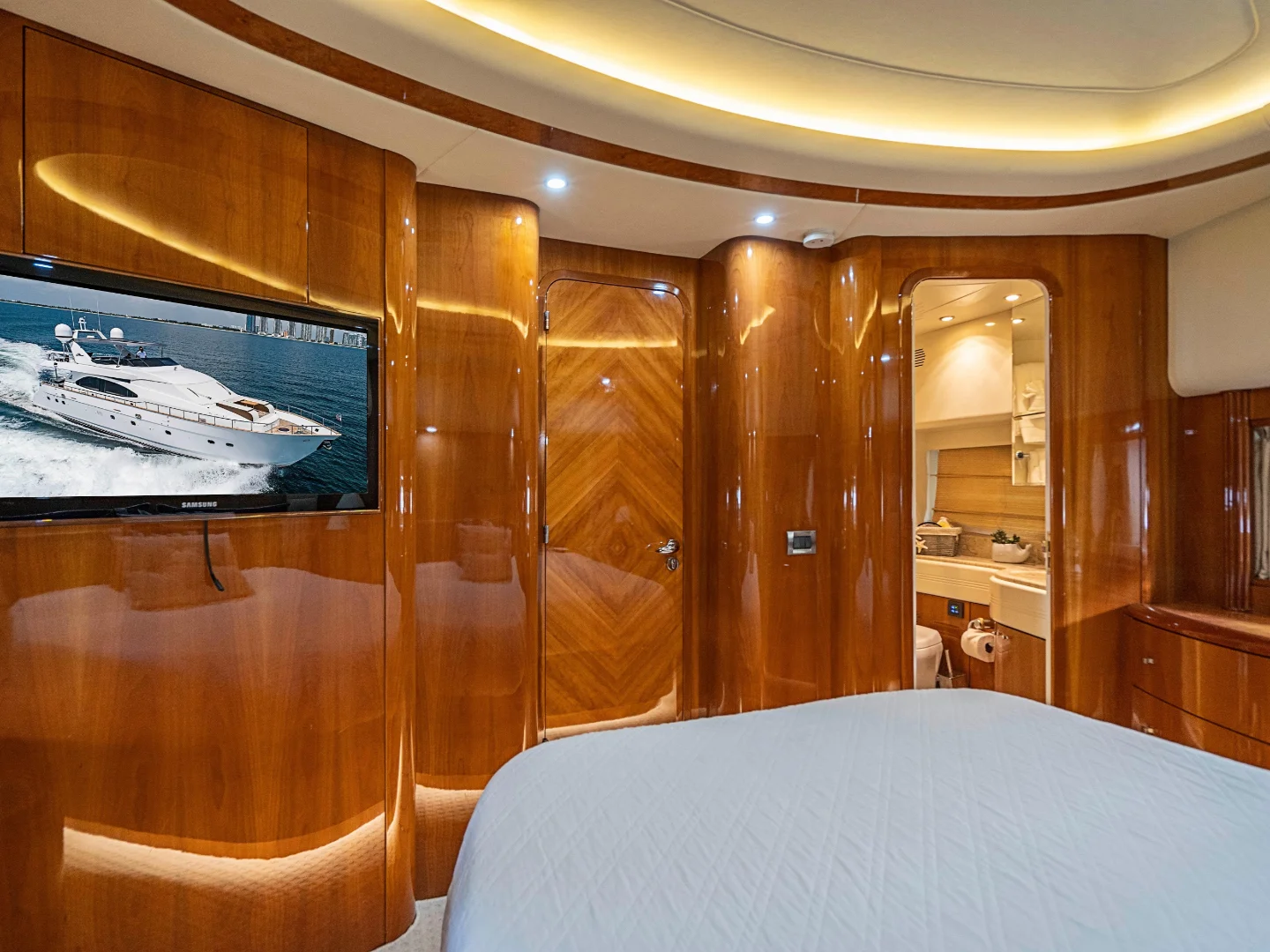 ELIZEE | Azimut 85 - Photo 51