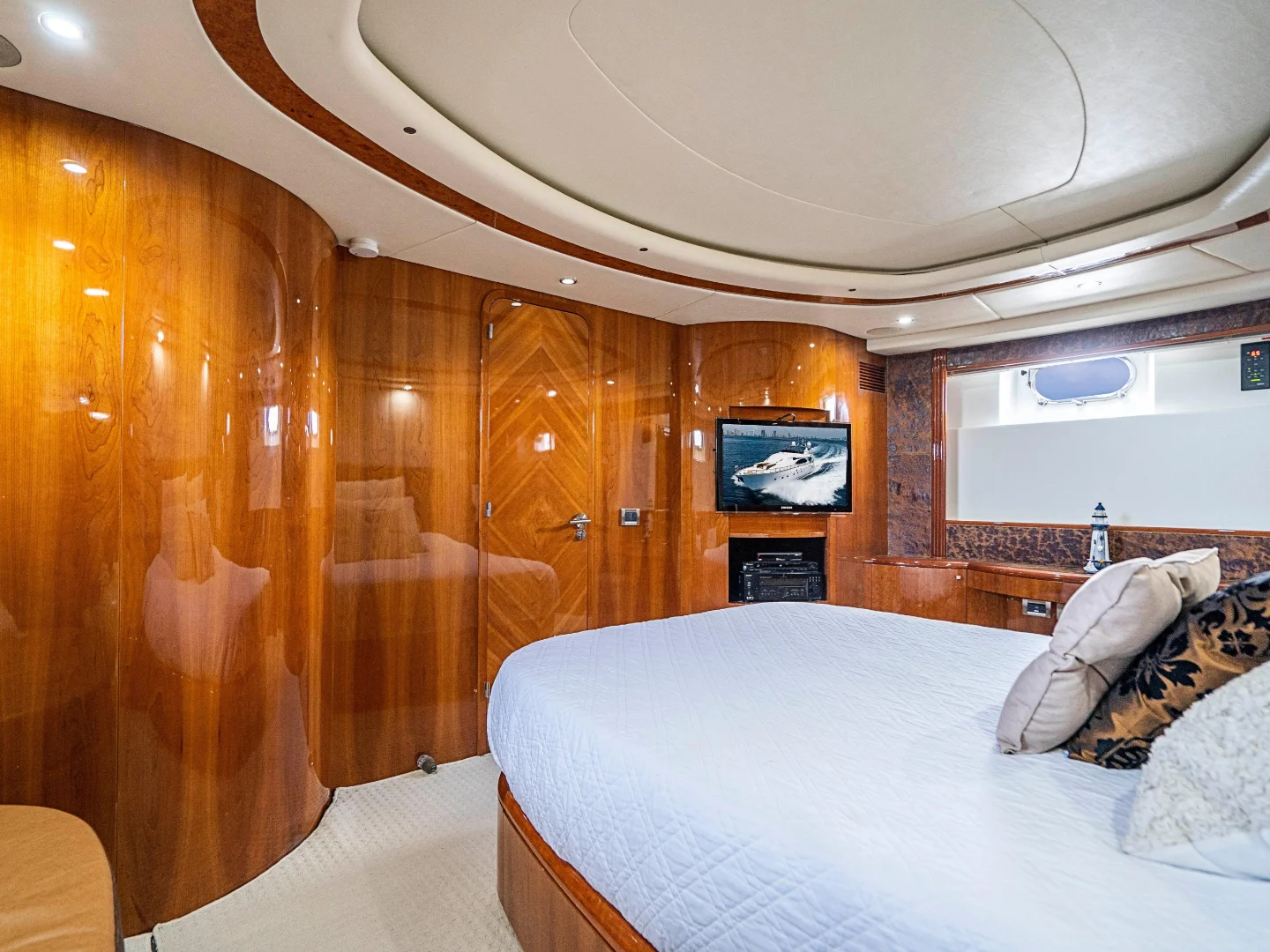 ELIZEE | Azimut 85 - Photo 39