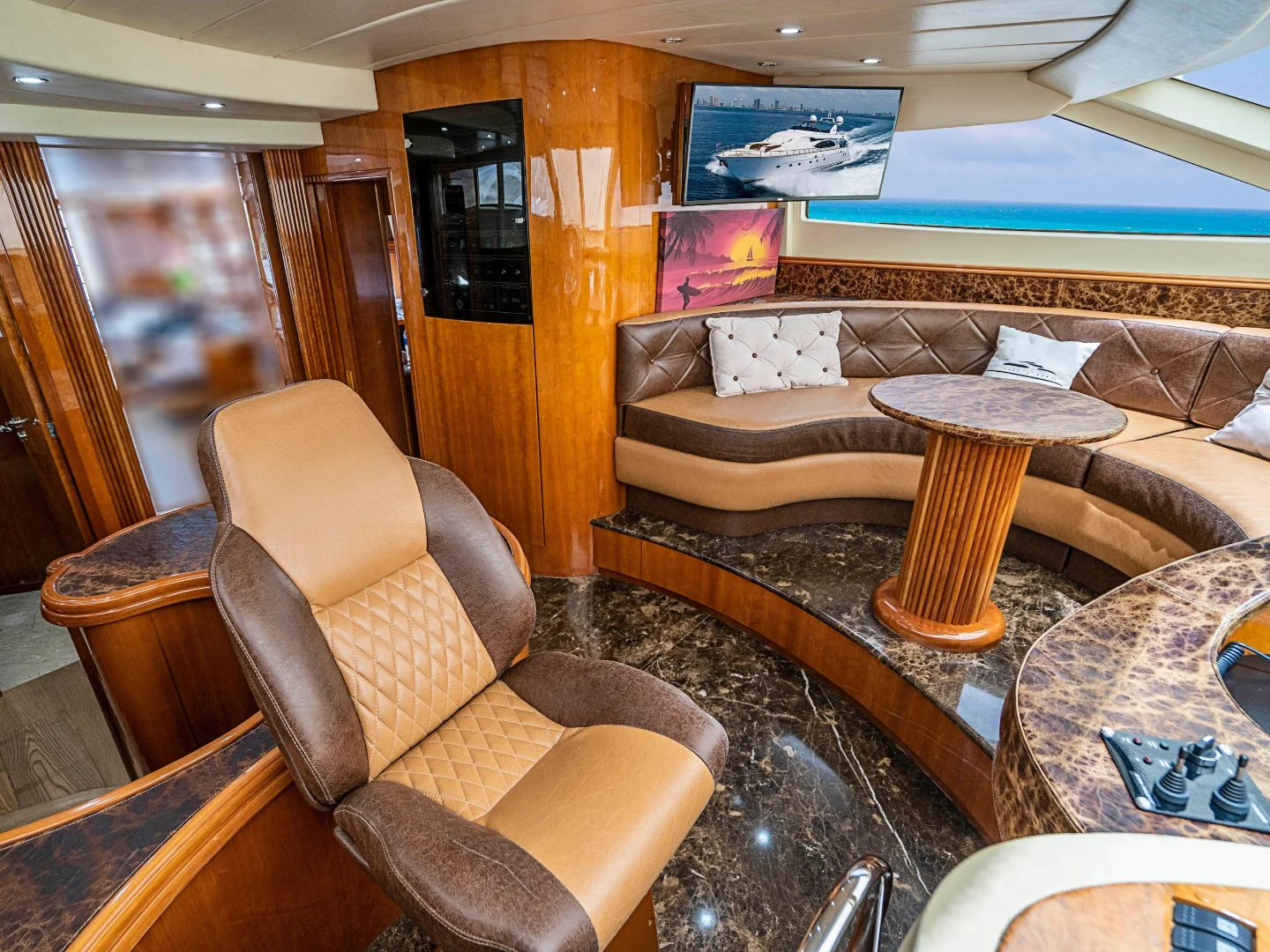 ELIZEE | Azimut 85 - Photo 32