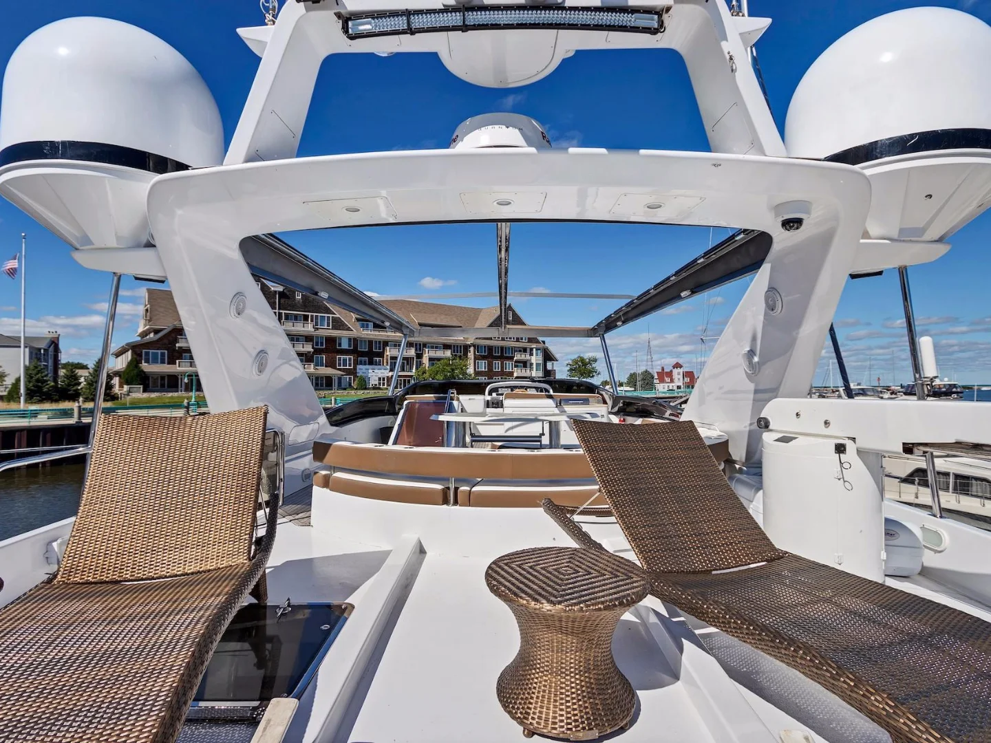 ELIZEE | Azimut 85 - Photo 69