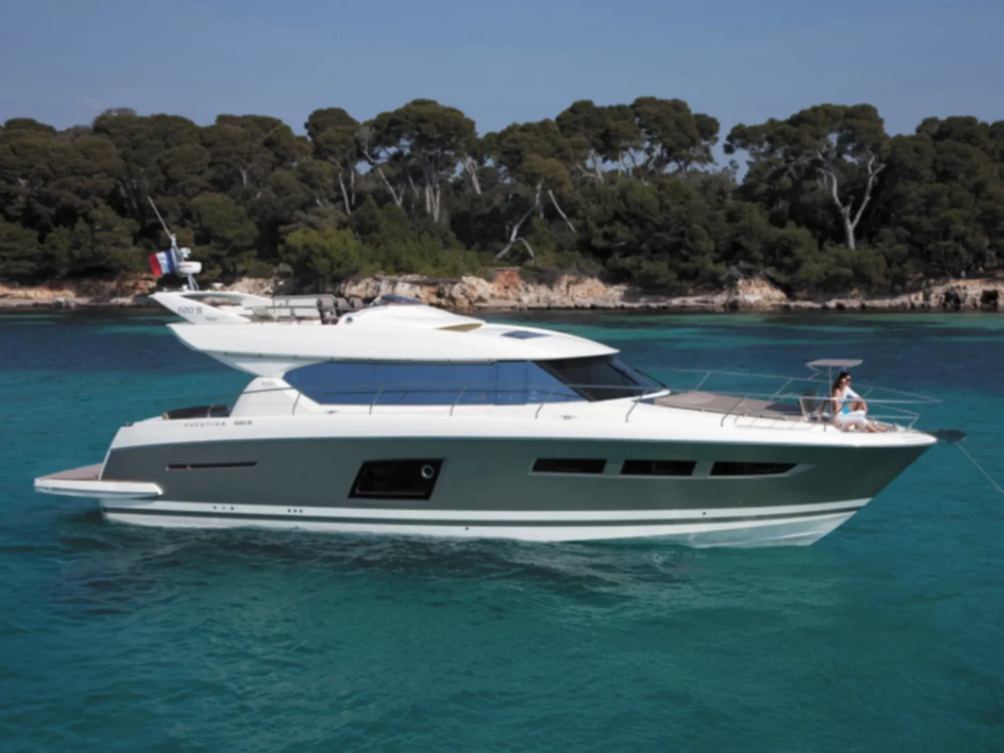 Prestige 620 S 2015 For Sale