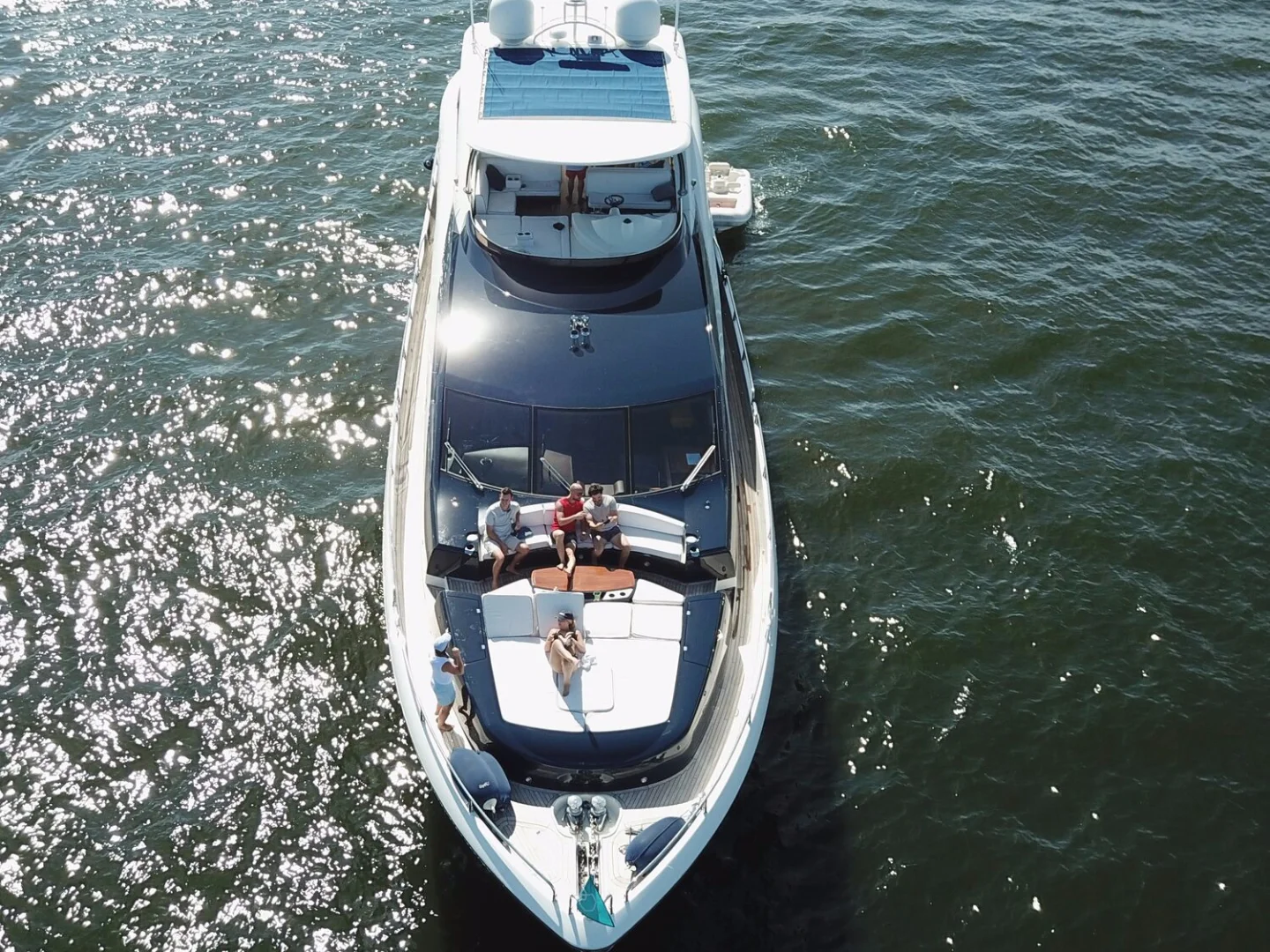 THE CABANA | Sunseeker 86 - Photo 6