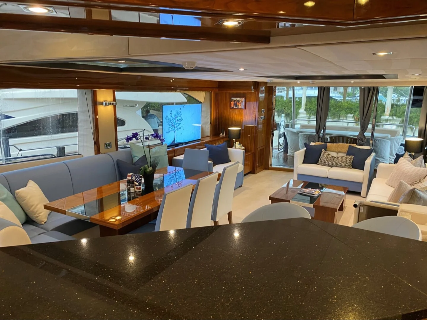THE CABANA | Sunseeker 86 - Photo 32