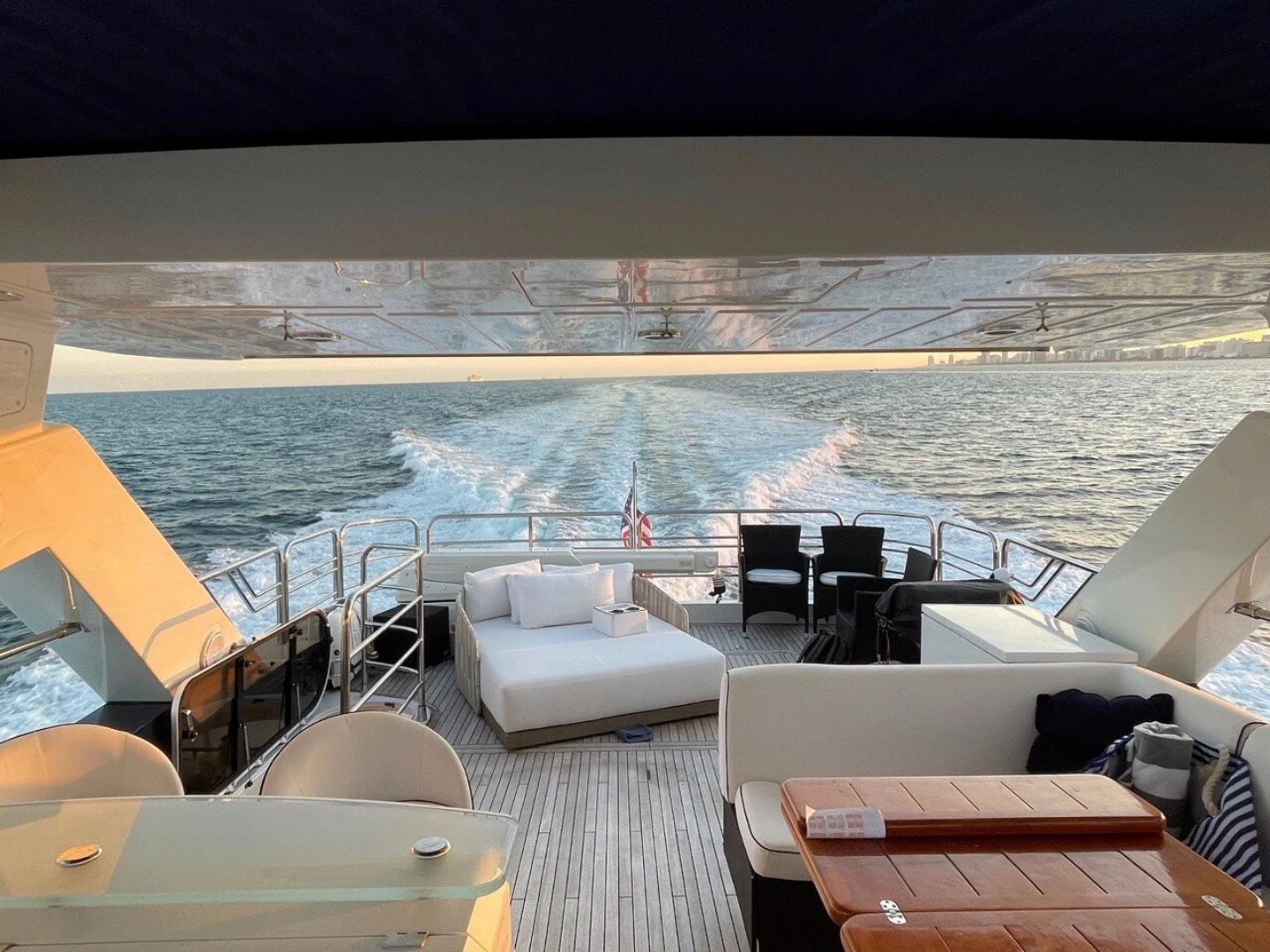 THE CABANA | Sunseeker 86 - Photo 16