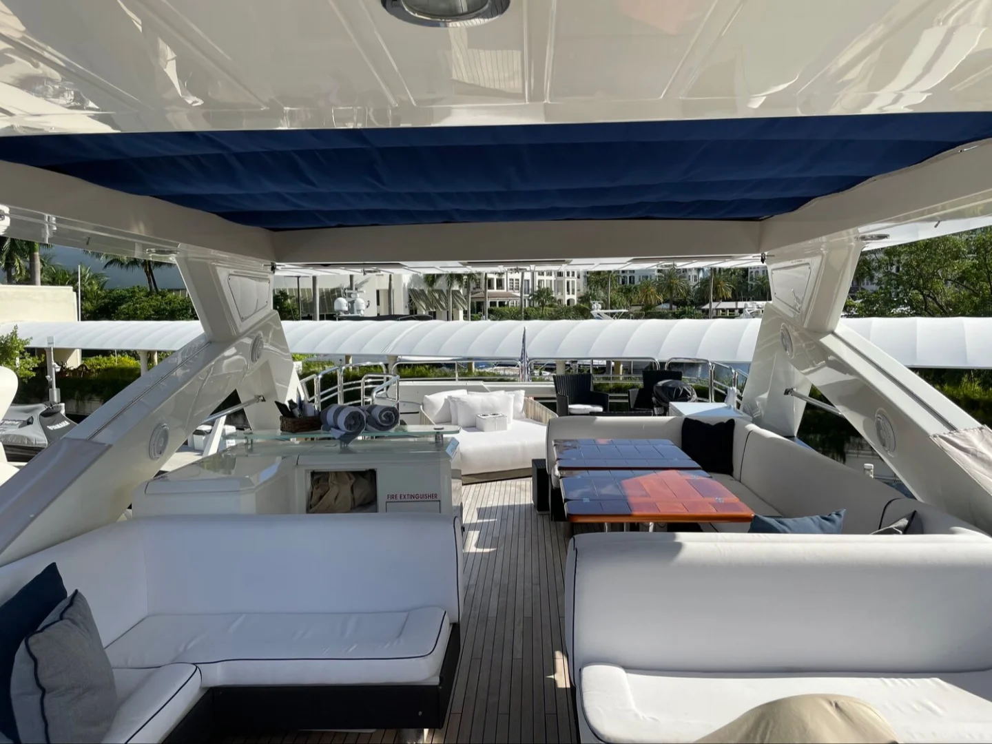 THE CABANA | Sunseeker 86 - Photo 20