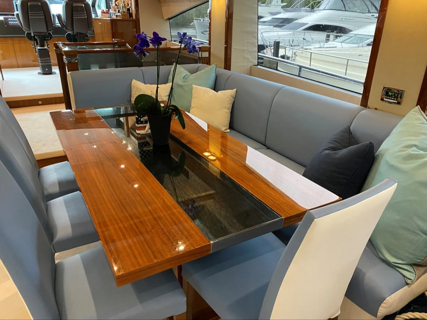 THE CABANA | Sunseeker 86 - Photo 33