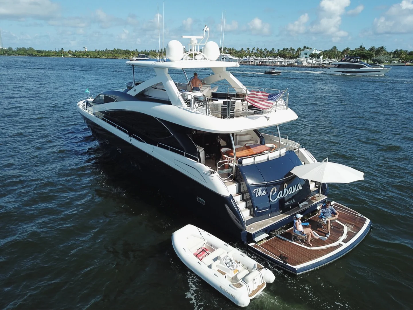 THE CABANA | Sunseeker 86 - Photo 2