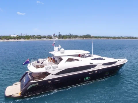 viva la vida sunseeker predator 115 luxury yacht charter miami
