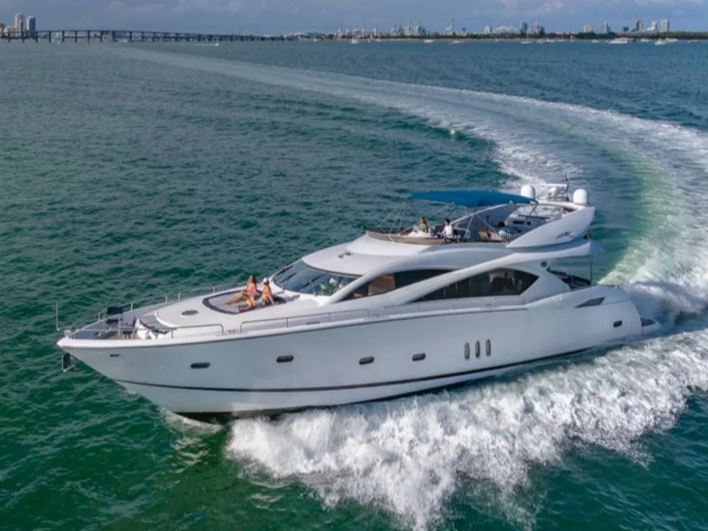 ALAINA | Sunseeker Manhattan 82