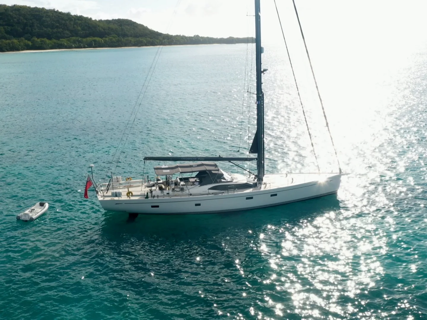 CHAMPAGNE HIPPY | Oyster 825 - Photo 10