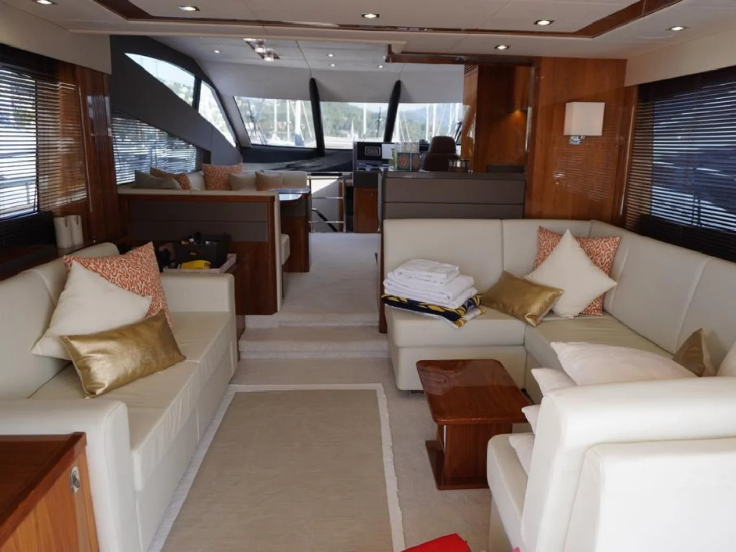 Sunseeker Manhattan 65 Yacht For Sale - Photo 7