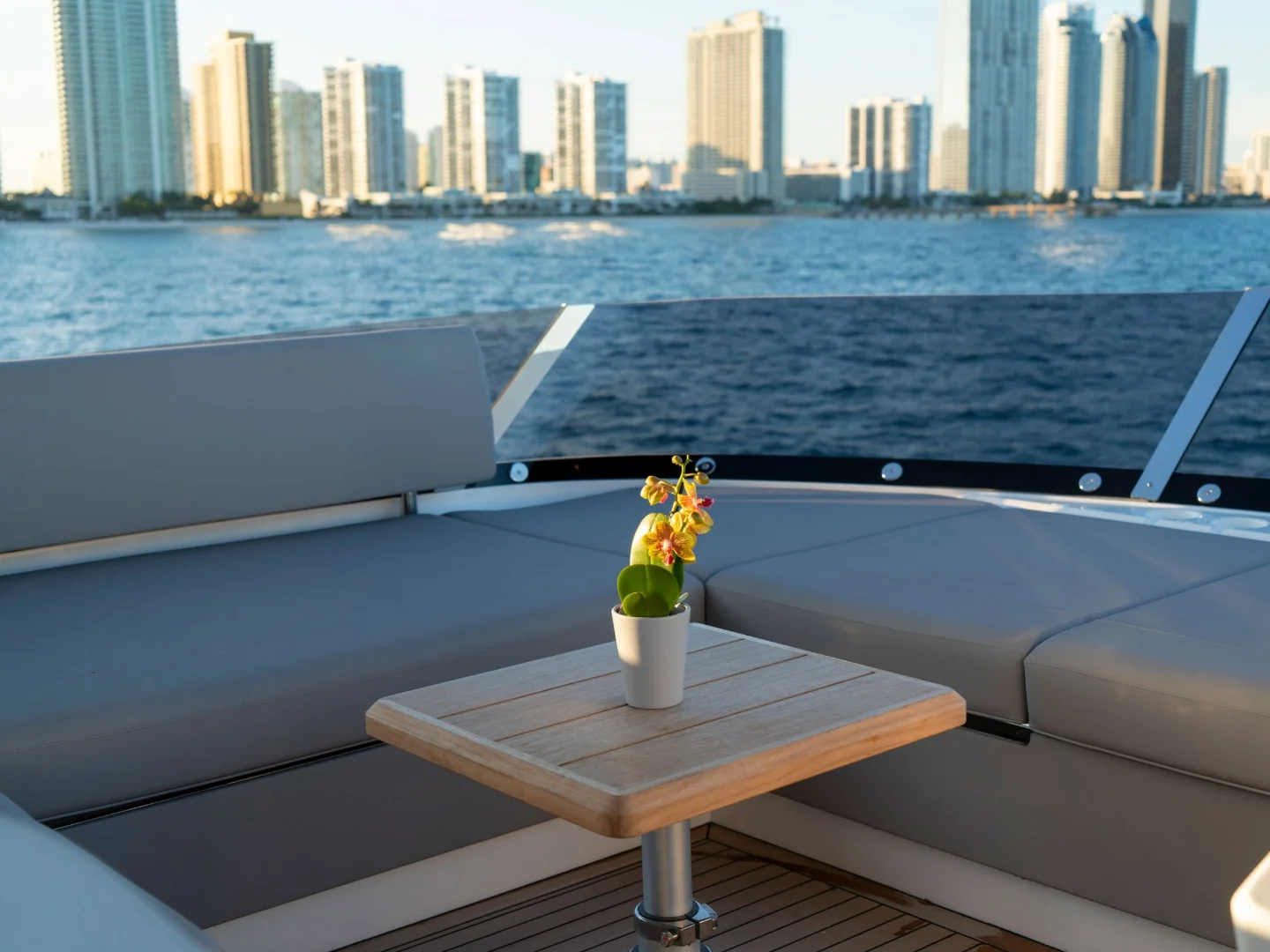 MILAMO | 76 Sunseeker Manhattan - Photo 16