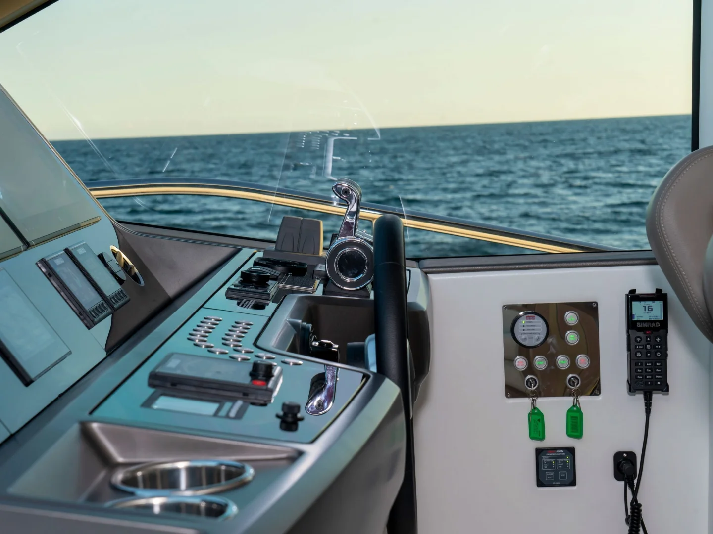 MILAMO | 76 Sunseeker Manhattan - Photo 13