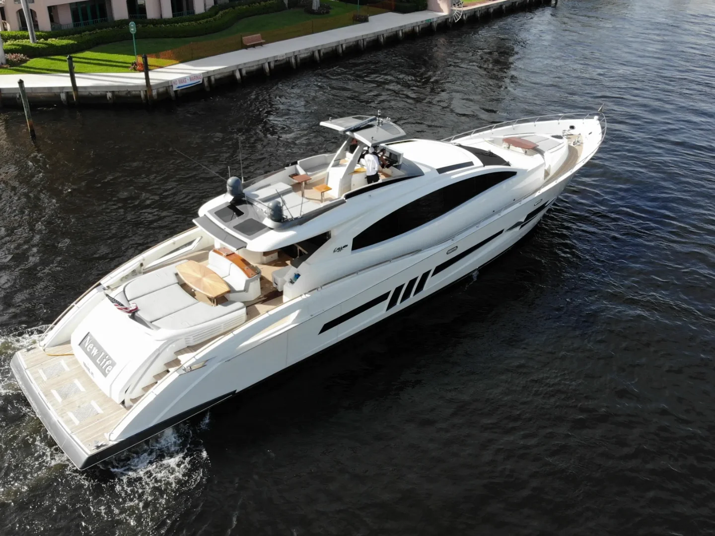 NEW LIFE | Lazzara LSX 92 - Photo 17