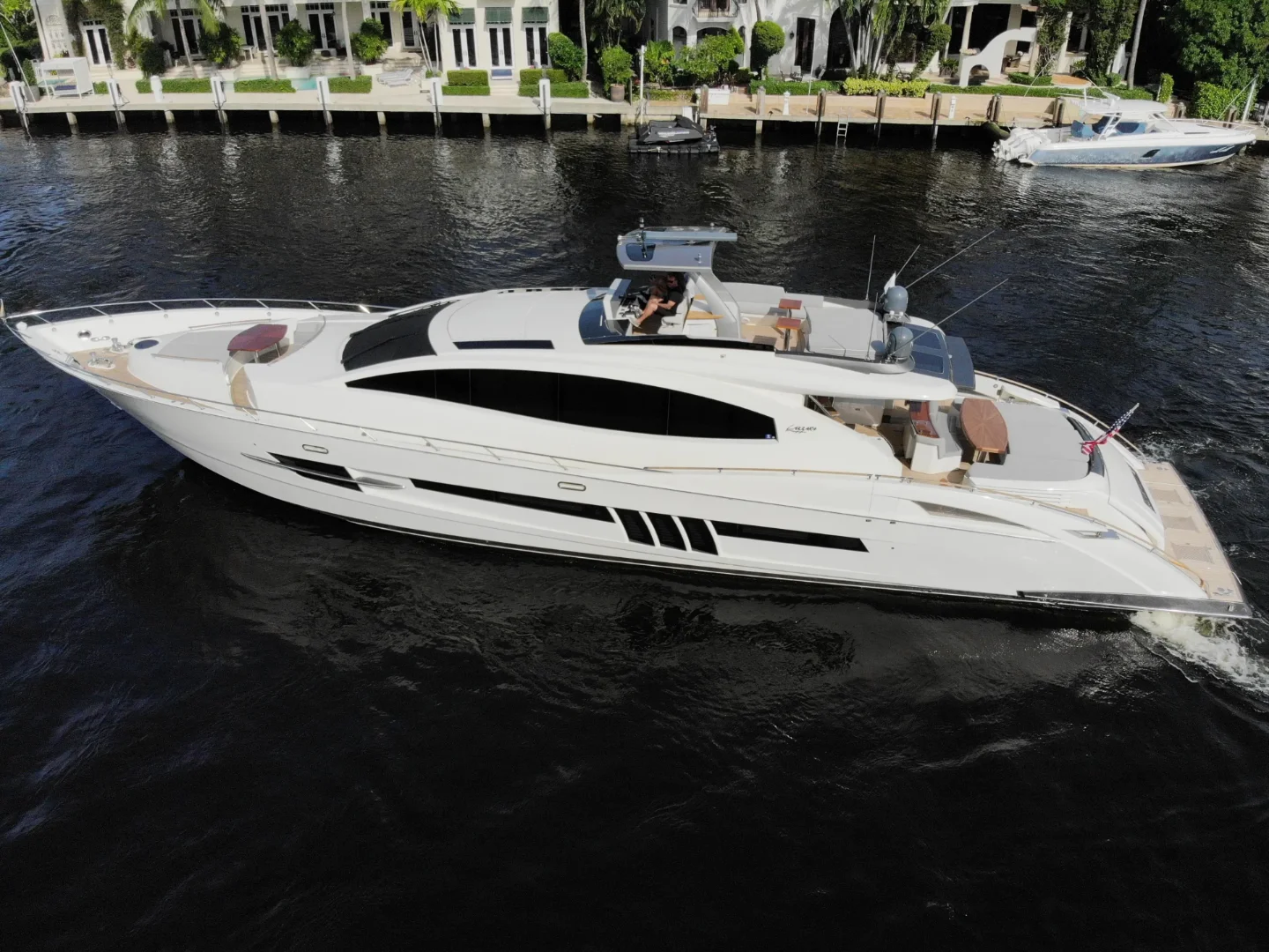NEW LIFE | Lazzara LSX 92 - Photo 13