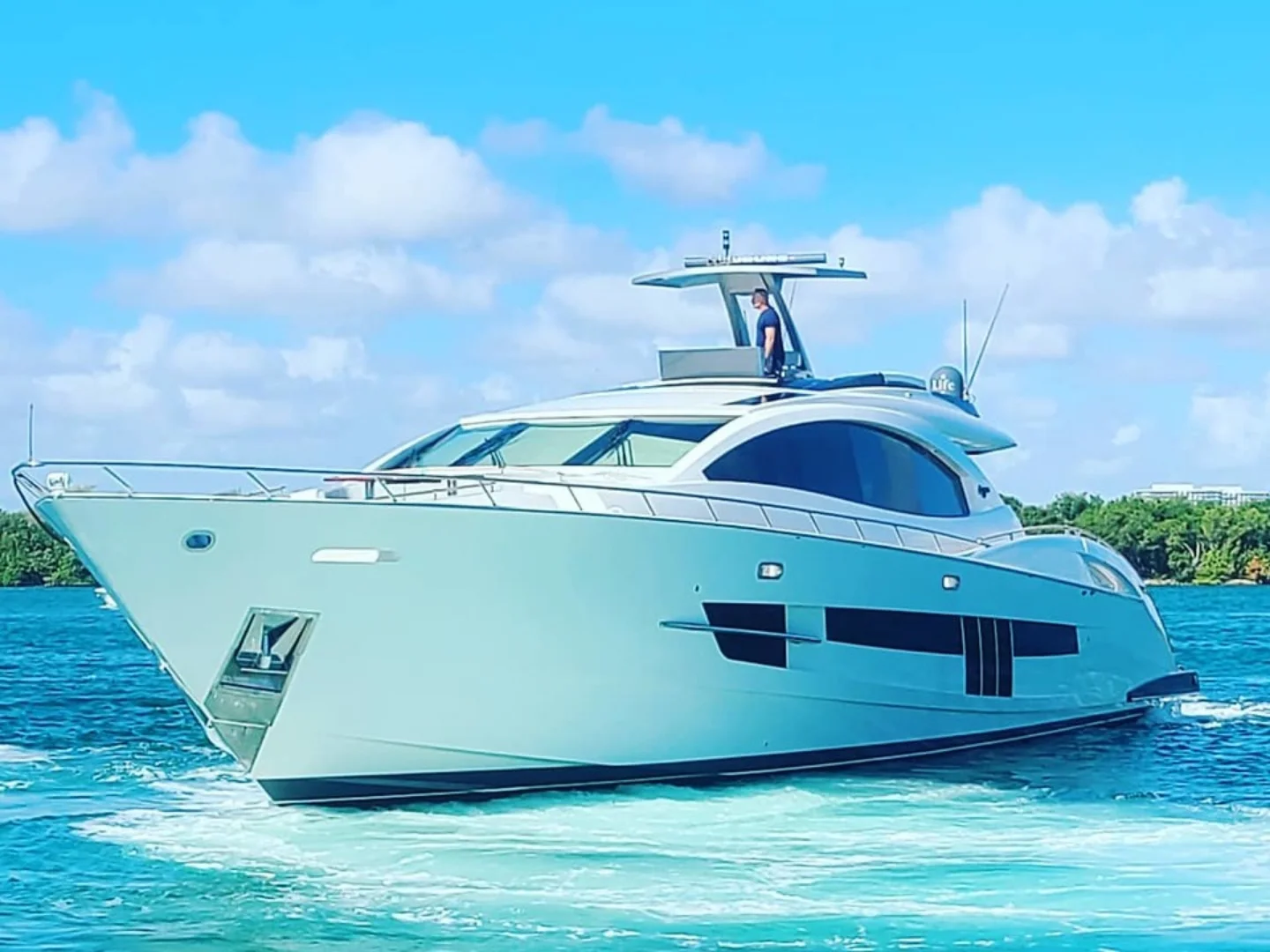 NEW LIFE | Lazzara LSX 92 - Photo 7